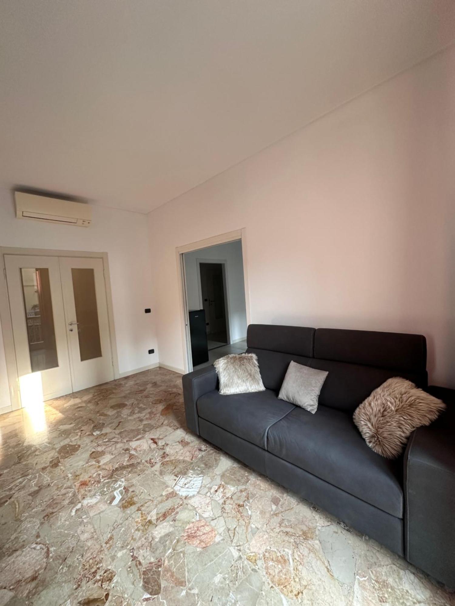 Hotel Catullo 12 à Vérone Extérieur photo