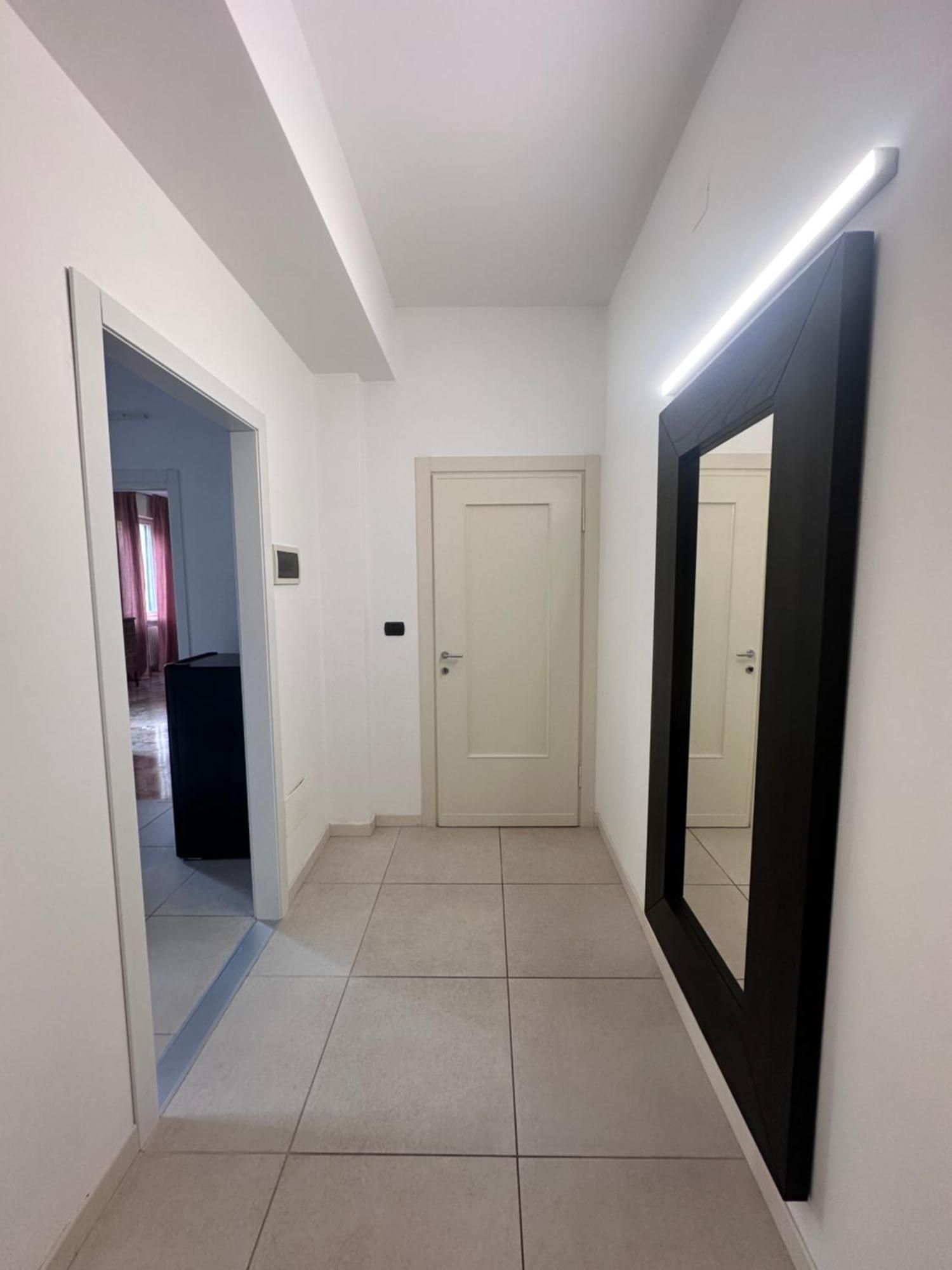 Hotel Catullo 12 à Vérone Extérieur photo